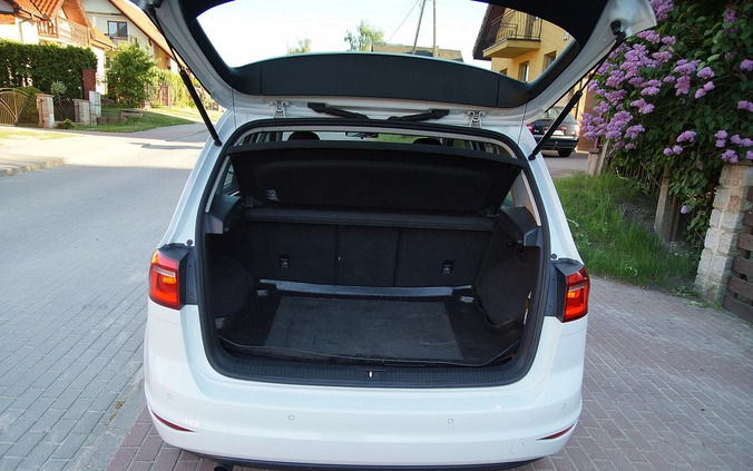 Volkswagen Golf Sportsvan cena 39900 przebieg: 261000, rok produkcji 2014 z Solec Kujawski małe 211
